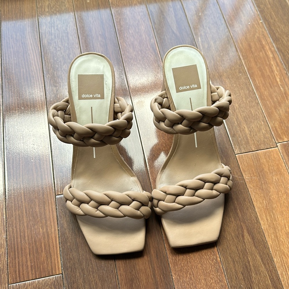 Dolce Vita Paily Women's Sandal PAILY HEELS IN CAFE STELLA